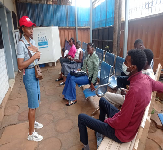 « TB CLUBS AU CAMEROUN : QUAND L’EDUCATION TRANSFORME LA LUTTE CONTRE LA TUBERCULOSE » UNE INITIATIVE QUI CHANGE DES VIES À YAOUNDÉ